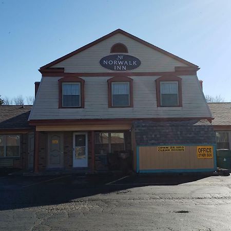 Norwalk Inn Екстериор снимка